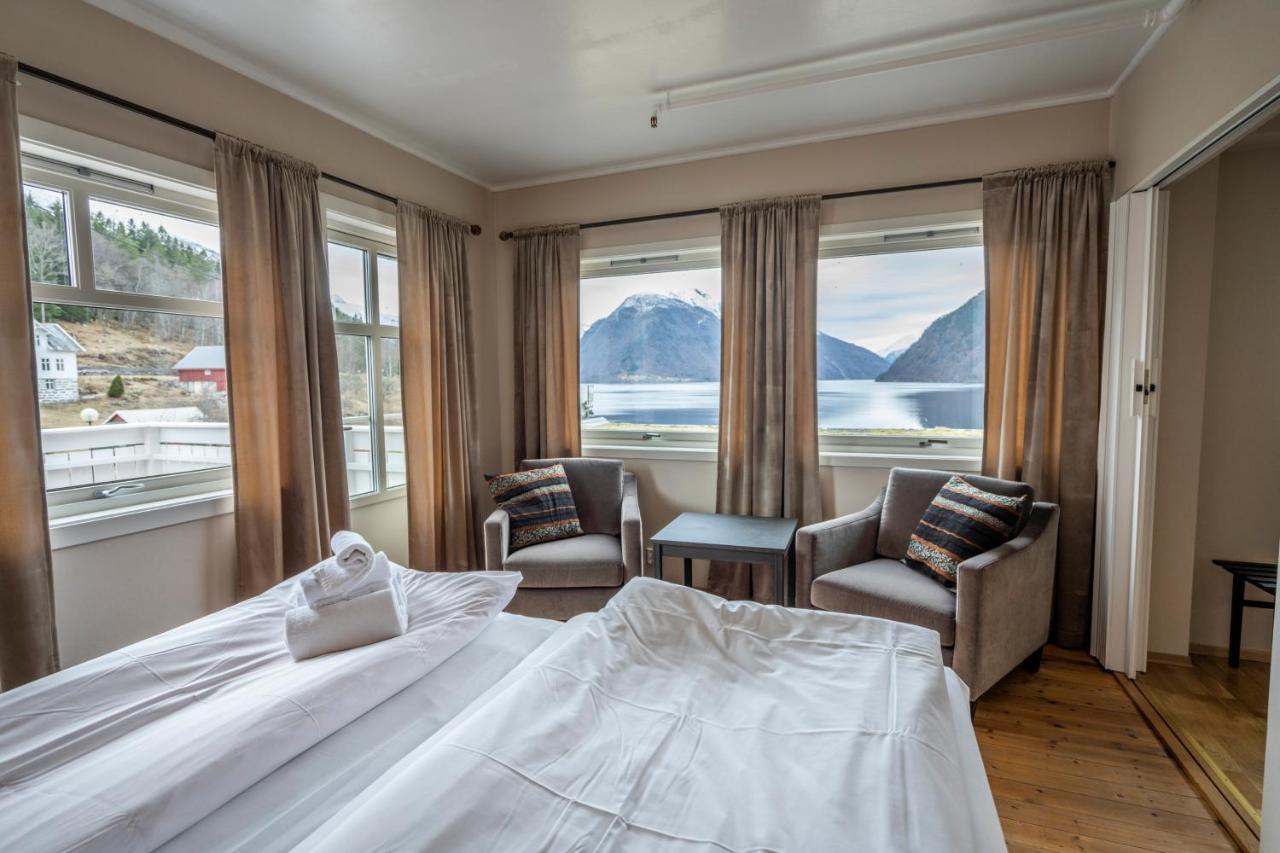 Dragsvik Fjordhotel (Adults Only) Balestrand Ngoại thất bức ảnh