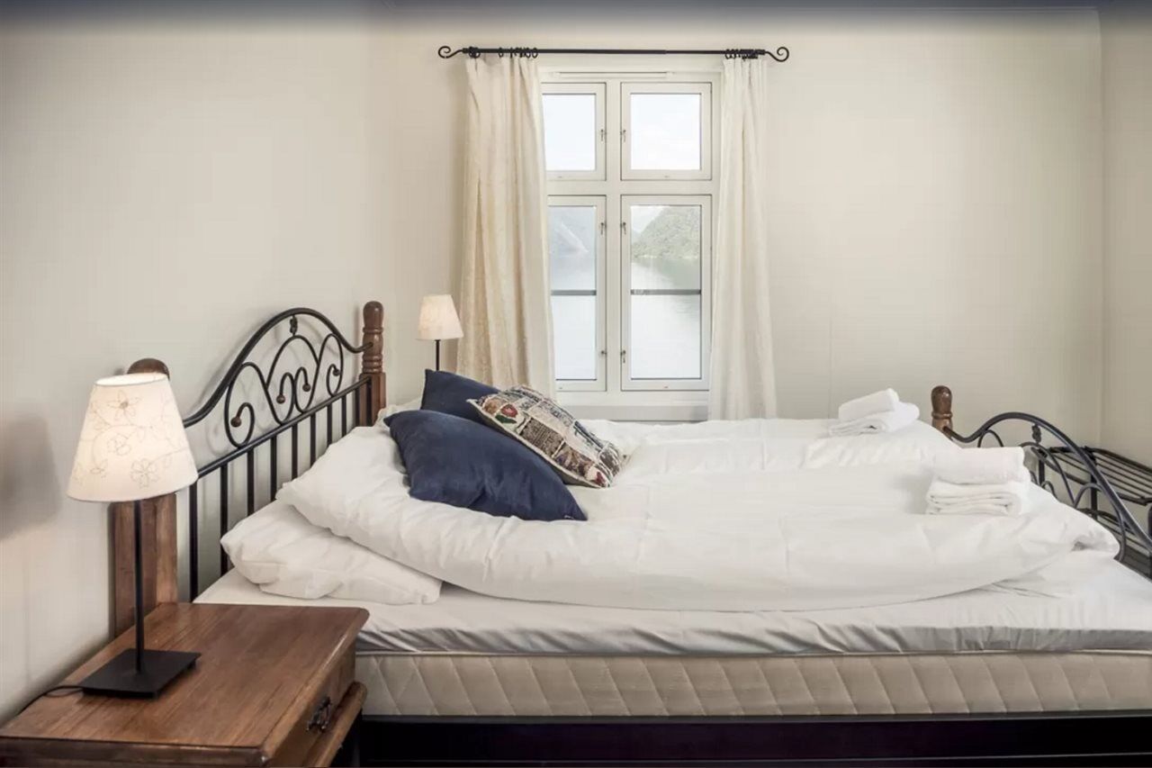 Dragsvik Fjordhotel (Adults Only) Balestrand Ngoại thất bức ảnh